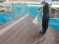 屋根水圧洗浄